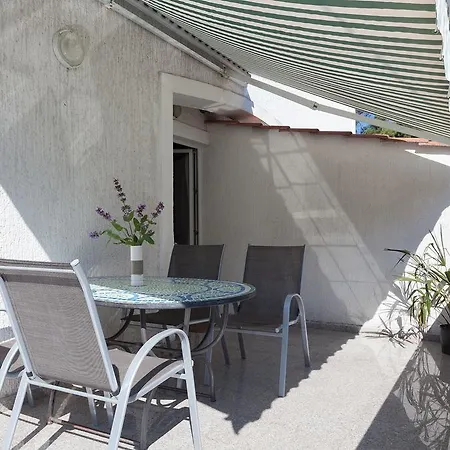 Apartment Pejnovic *